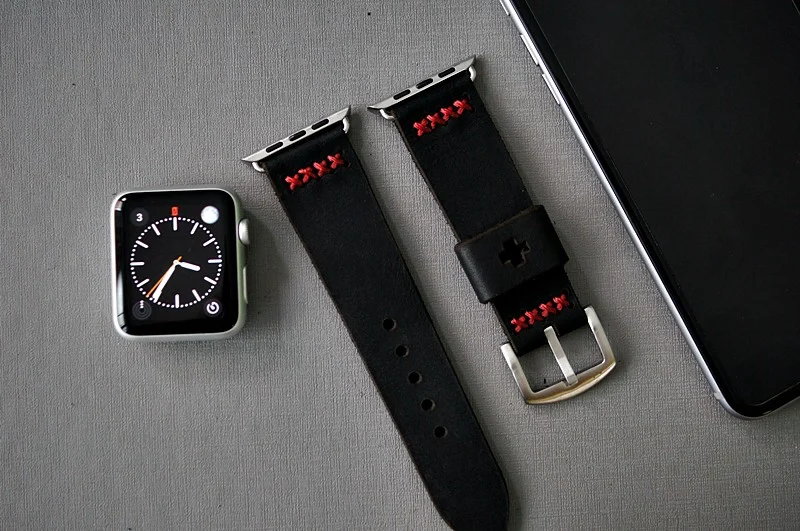 AWBF08-D123-RED handgefertigt Vintage Leder Uhrenarmband incl. Lugs Adapter für Apple Watch 1 und 2 (oder Apple Watch Sport) 42mm oder 38mm – Bild 4